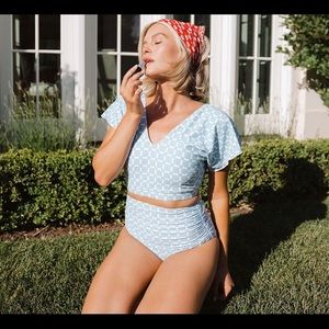 Albion Mod Blue Cape Swim Top